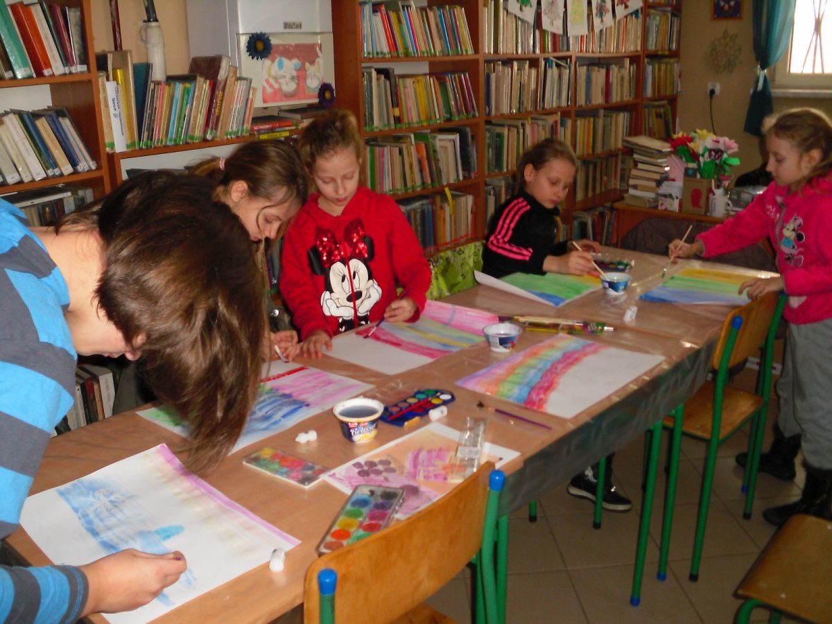 Zimowe witraże w filii Bereście