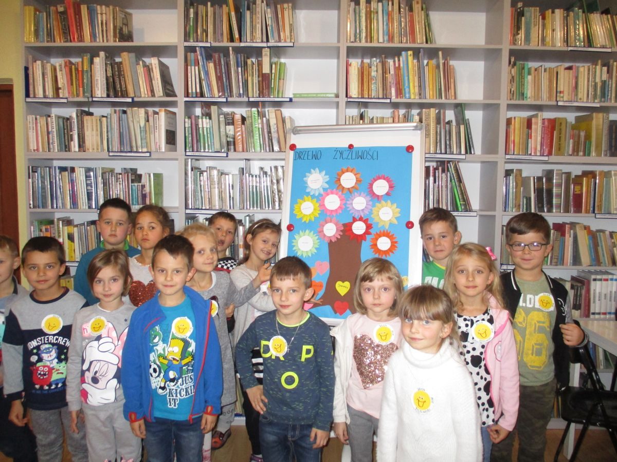 Dzień życzliwości i przyjaźni w bibliotece w Tyliczu