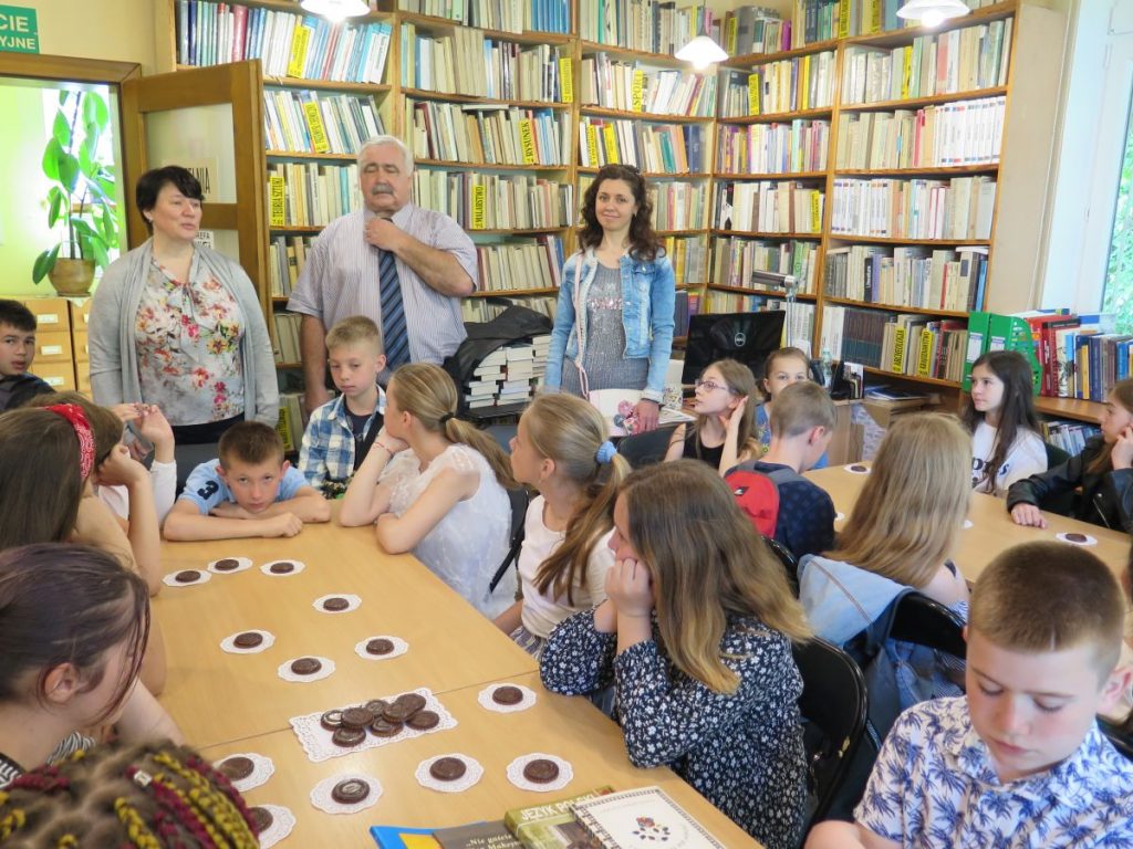 Młodzież z Ukrainy gościła w bibliotece