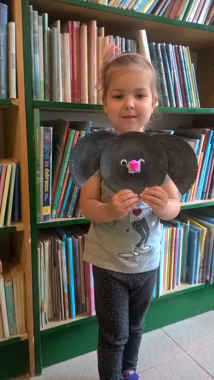 CZWARTY TYDZIEŃ WAKACJI Z BIBLIOTEKA NA ŹRÓDLANEJ