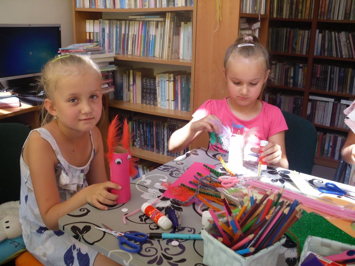 OSTATNI TYDZIEŃ ZAJĘĆ W BIBLIOTECE NA ŹRÓDLANEJ
