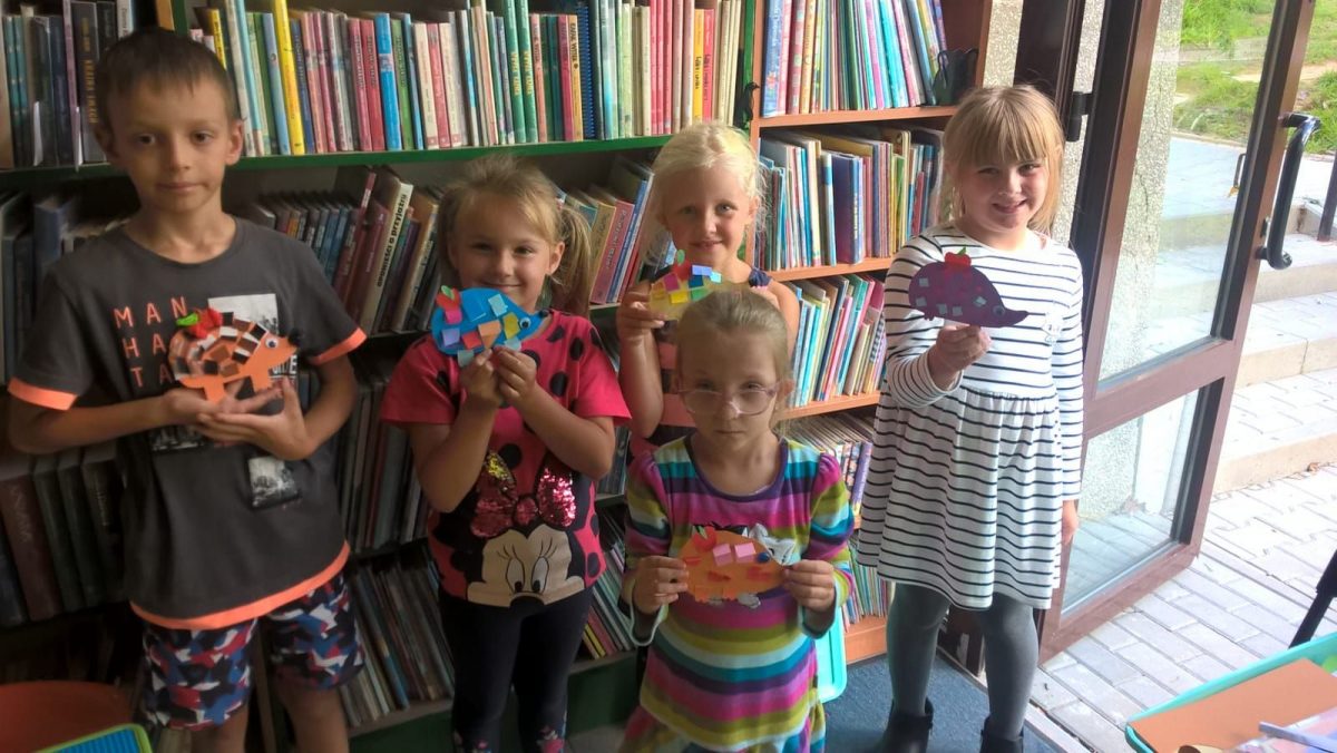 KREATYWNE CZWARTKI W BIBLIOTECE NA ŹRÓDLANEJ