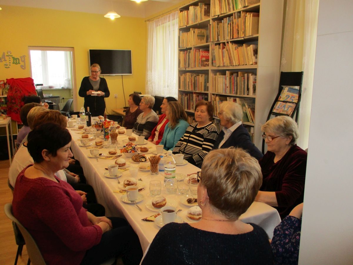 Tłusty Czwartek w bibliotece w Tyliczu