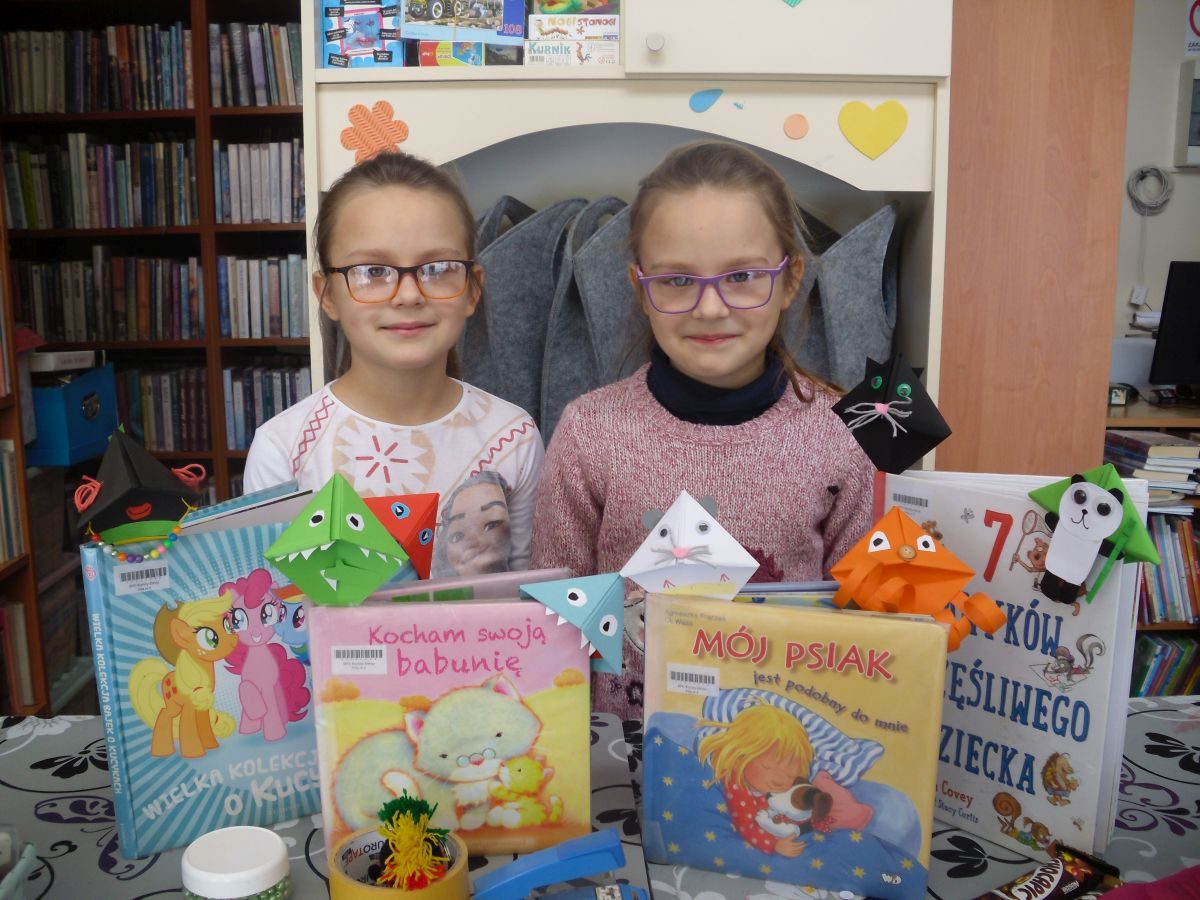 WANDZIA I JEJ DOBRE RADY W BIBLIOTECE NA ŹRÓDLANEJ