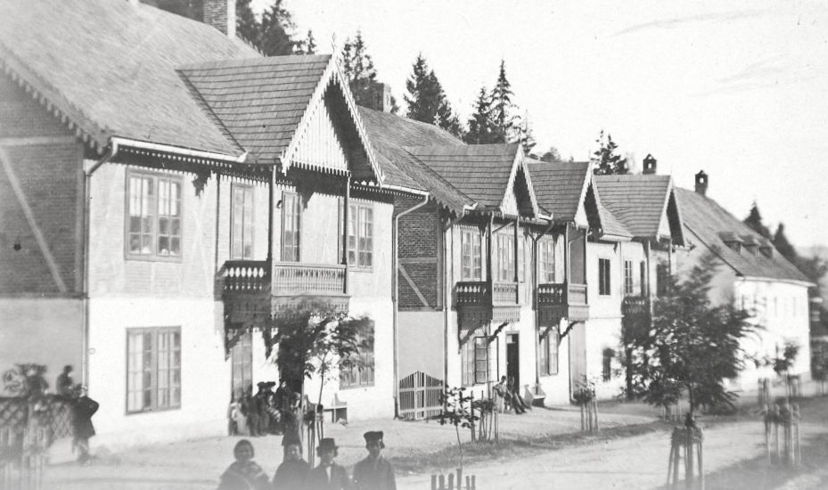 „Sięgać do źródeł”  czyli o tym jak odkrywać historię Krynicy