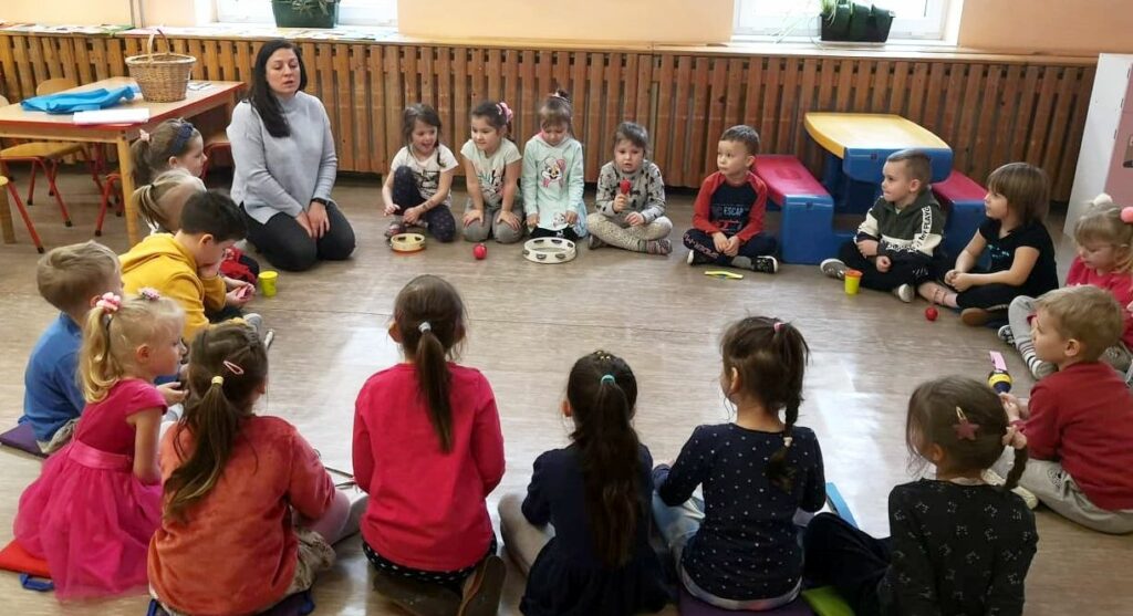 Zajęcia biblioteczne dla dzieci w przedszkolu