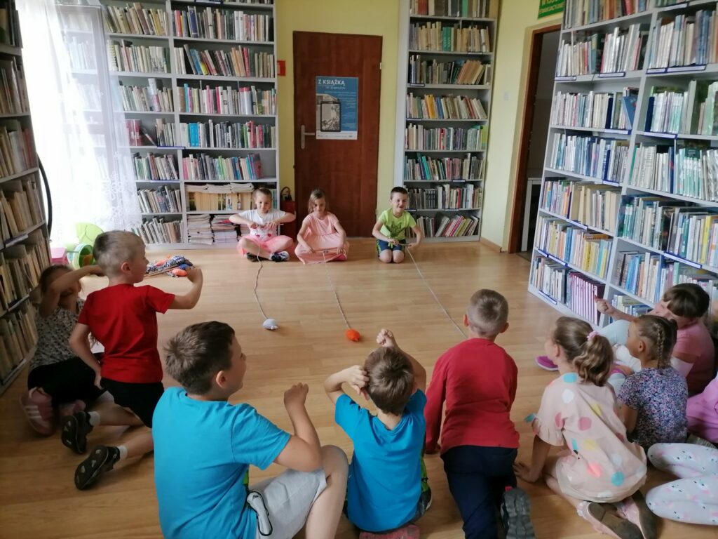 Z książką od Papirusu do gigabajtów