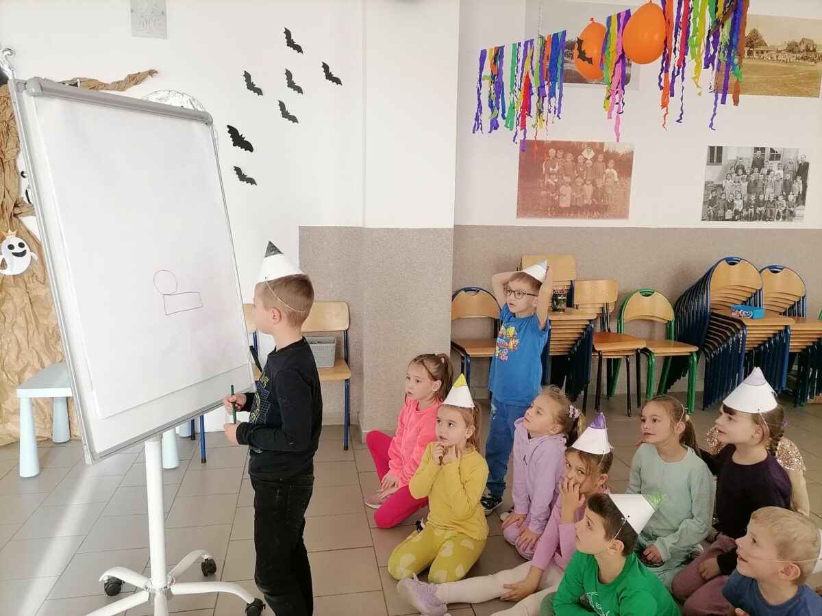 KOLOROWE  KREDKI