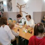 Warsztaty tradycyjnych ozdób świątecznych w Tyliczu