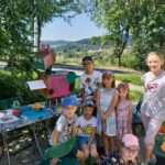 WAKACYJNE ZAJĘCIA W BIBLIOTECE NA ŹRÓDLANEJ – TYDZIEŃ DINOZAURÓW