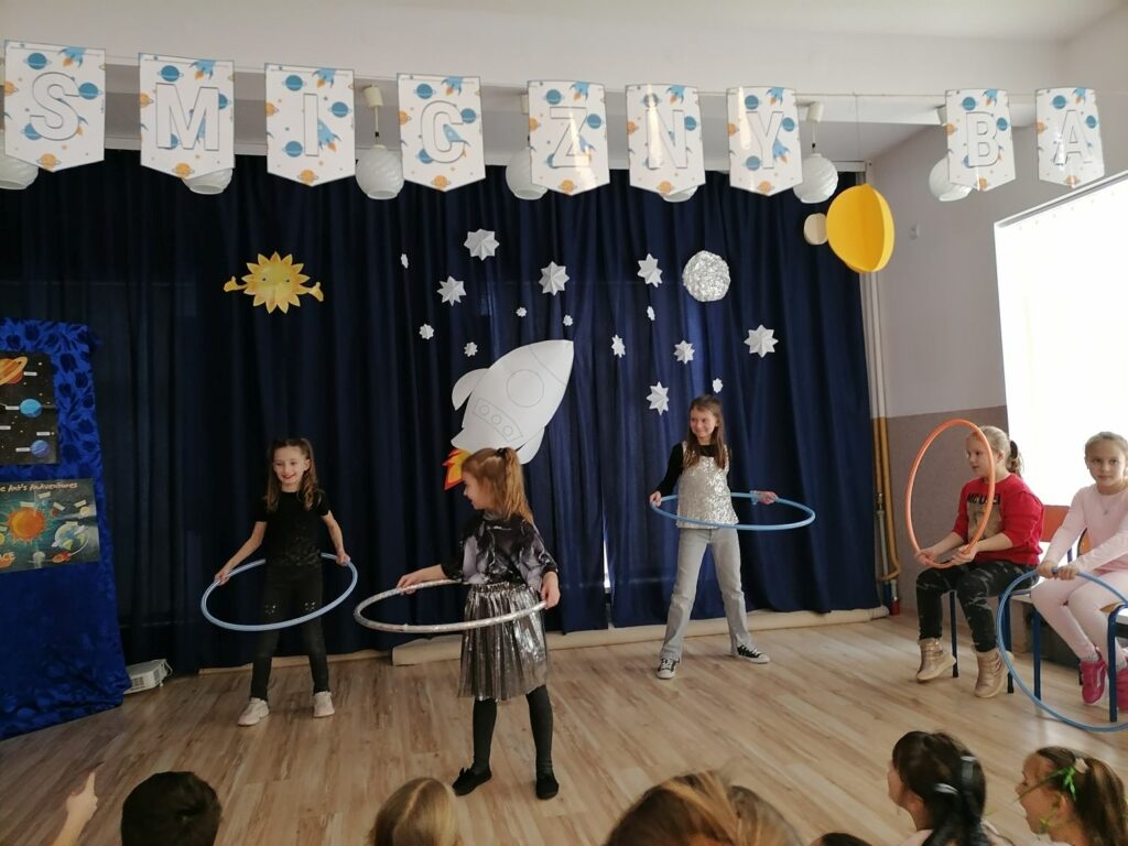 Kosmiczny Bal Karnawałowy w Tyliczu