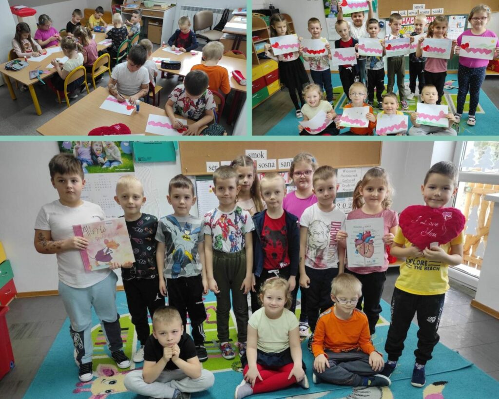 kolaż utworzony z czterech zdjęć, na dwóch widoczne są prace plastyczne wykonane przez dzieci, na zdjęciu w prawym górnym rogu widać bibliotekarza czytającego dzieciom książkę, na zdjęciu w prawym dolnym rogu widać dzieci prezentujące swoje prace plastyczne