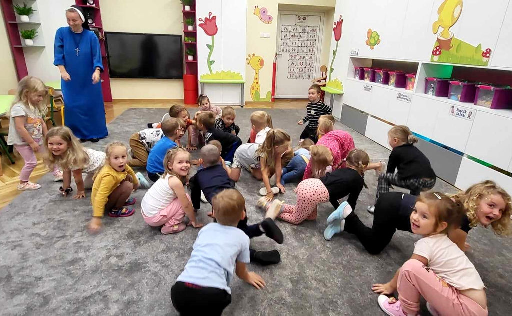Witajcie przedszkolaki – spotkanie czytelnicze w Ochronce.