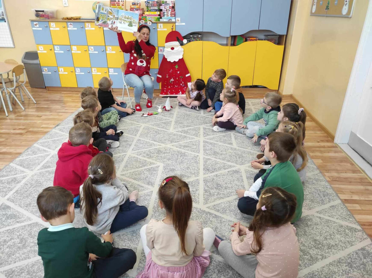 „Jak Schować Lwa w Święta”