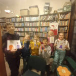 ZAJĘCIA KREATYWNE W BIBLIOTECE NA ŹRÓDLANEJ