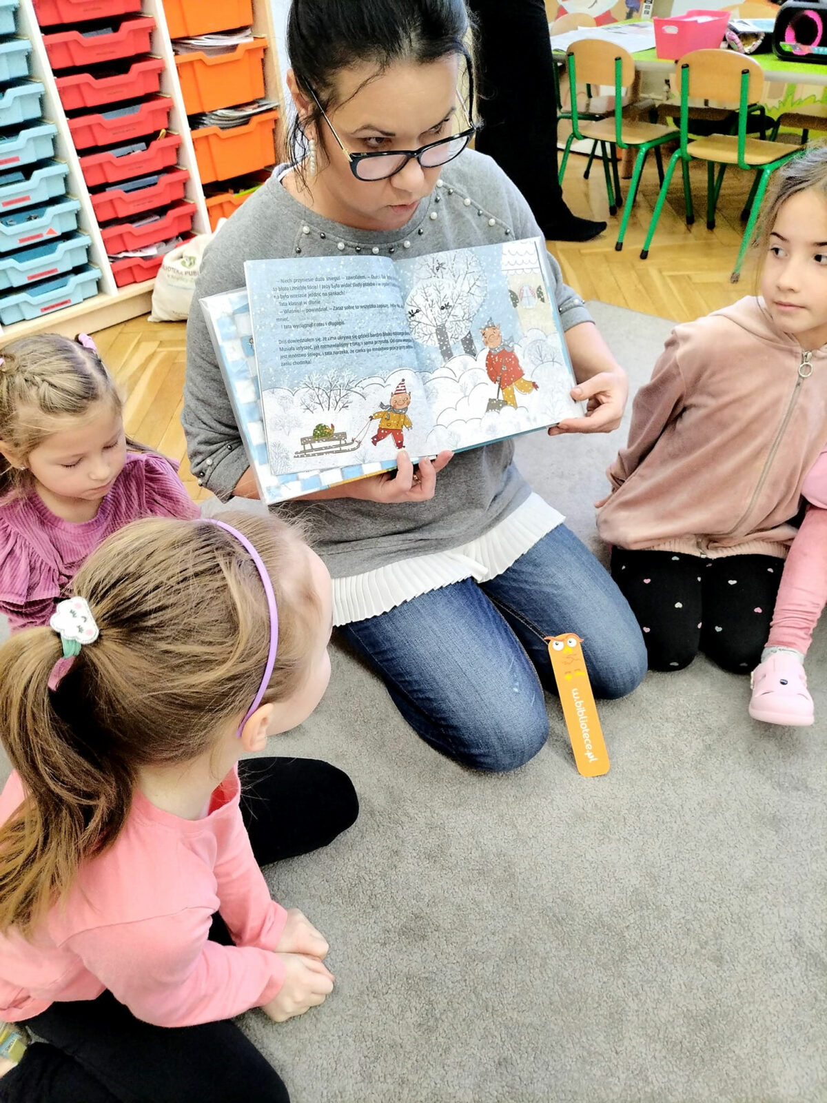 Zimowe przedpołudnie z książką w Ochronce
