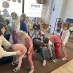 WIELKANOCNE ZAJĘCIA W PRZEDSZKOLU MONTESSORII