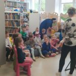 Zajęcia biblioteczne dla przedszkolaków z Ochronki
