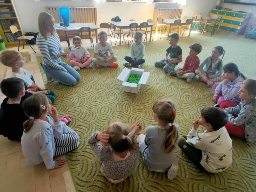 Spotkanie Dyskusyjnego Klubu Książki w filii w Tyliczu