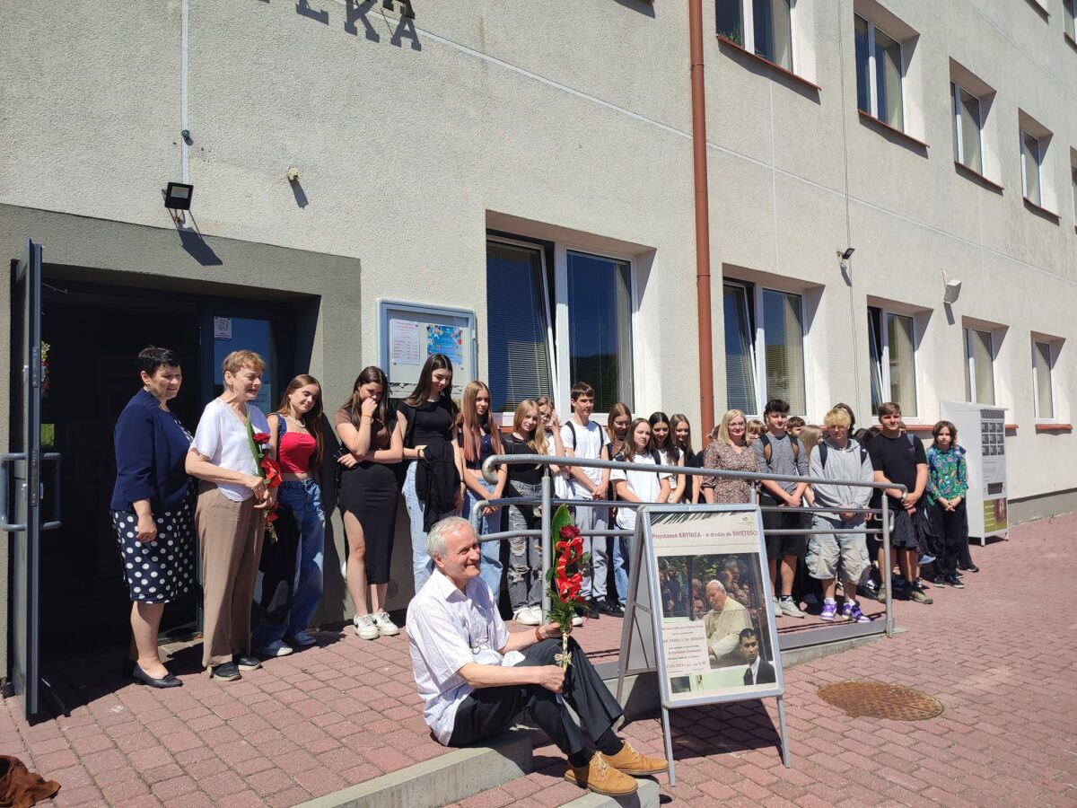„Przystanek KRYNICA- w drodze do ŚWIĘTOŚCI” – JAN PAWEŁ II