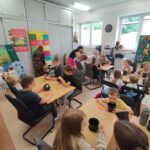 Warsztaty sznurkowe w bibliotece centralnej