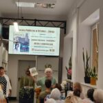 Na zdjęciu Barbara Krężołek-Paluchowa wraz z dyrektor Magdaleną Krzeszowską