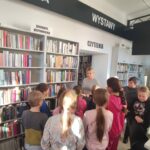 Dinozaury w Bibliotece