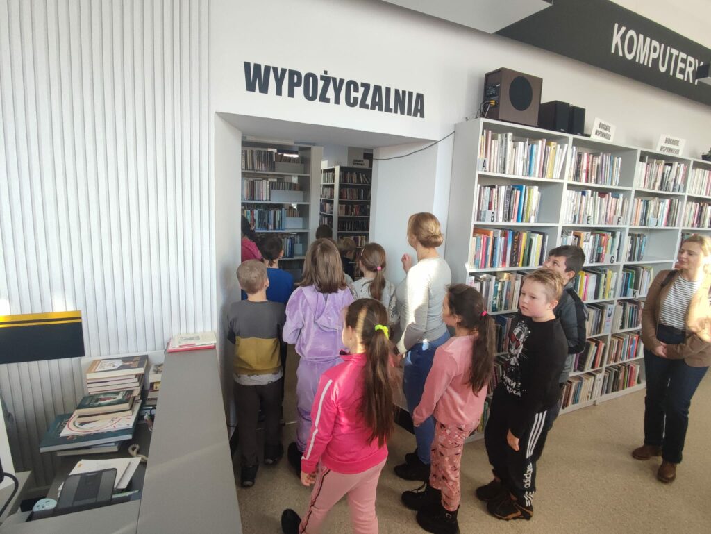 Dinozaury w Bibliotece
