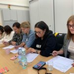 Komunikacja interpersonalna i współpraca w zespole.