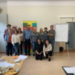Komunikacja interpersonalna i współpraca w zespole.