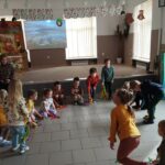 Zabawy z kasztanami w Tyliczu