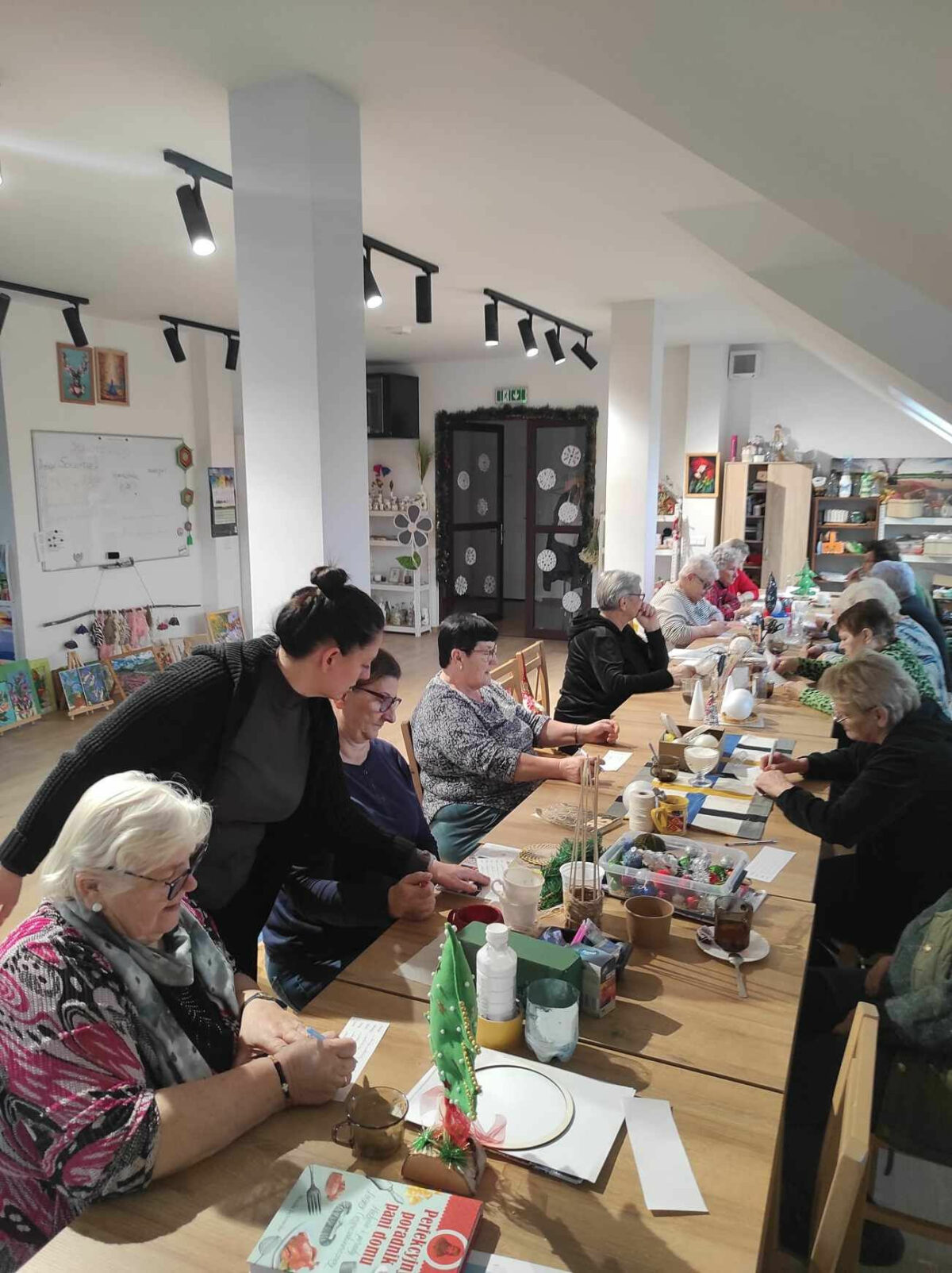„Trening pamięci” z seniorami w bibliotece w Bereście