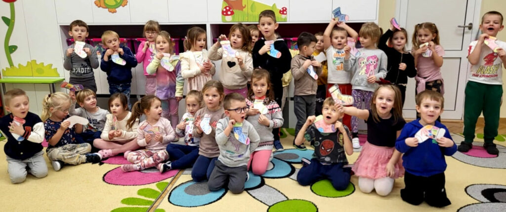 Prezent dla Mikołaja - zajęcia czytelnicze w ochronce