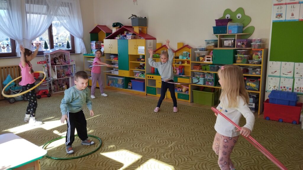 Dzień hipopotama i Dyskusyjny Klub Książki  w Tyliczu