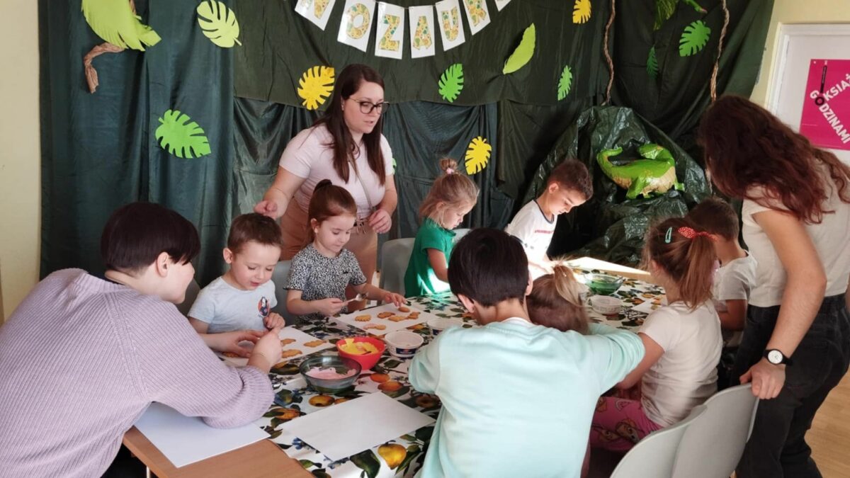 Dinozaurowa przygoda w Bibliotece w Tyliczu!