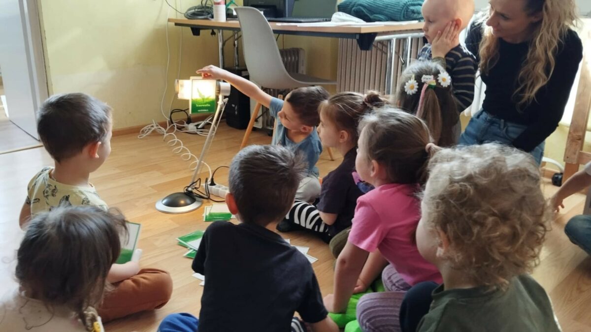 Wiosenne spotkanie dla mam z dziećmi w Bibliotece w Tyliczu