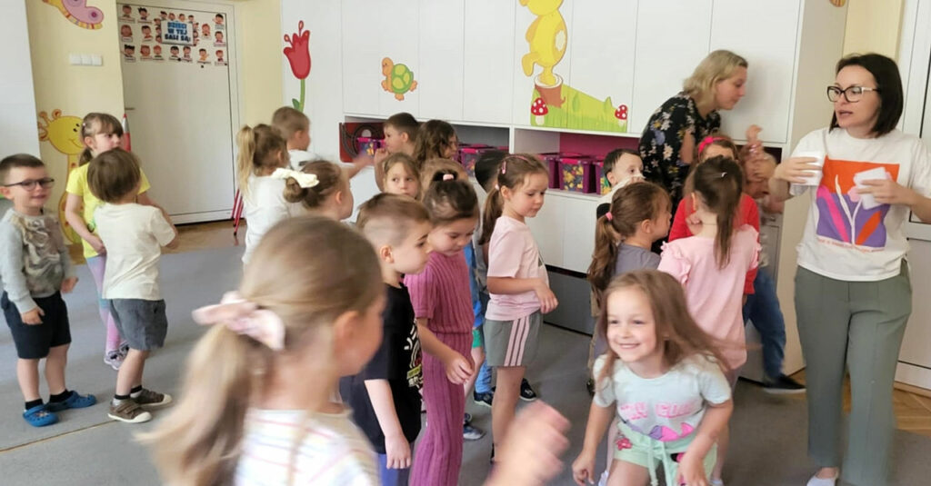 Co w trawie piszczy - zajęcia biblioteczne w Ochronce.