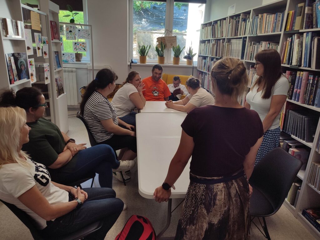 Z książką w świat – letnie marzenia w bibliotece