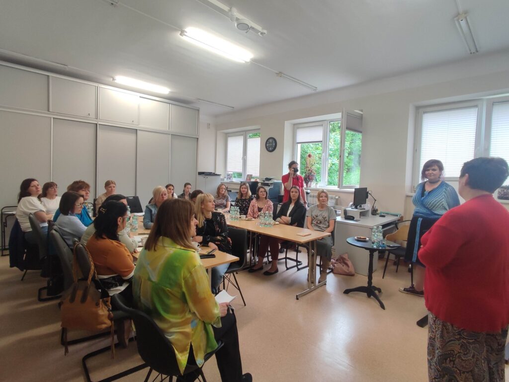 Warsztaty  z Natalią Kościńską dla bibliotekarzy i partnerów w bibliotece.
