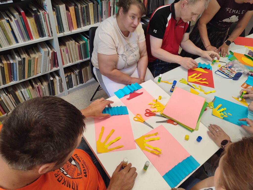 Z książką w świat – letnie marzenia w bibliotece