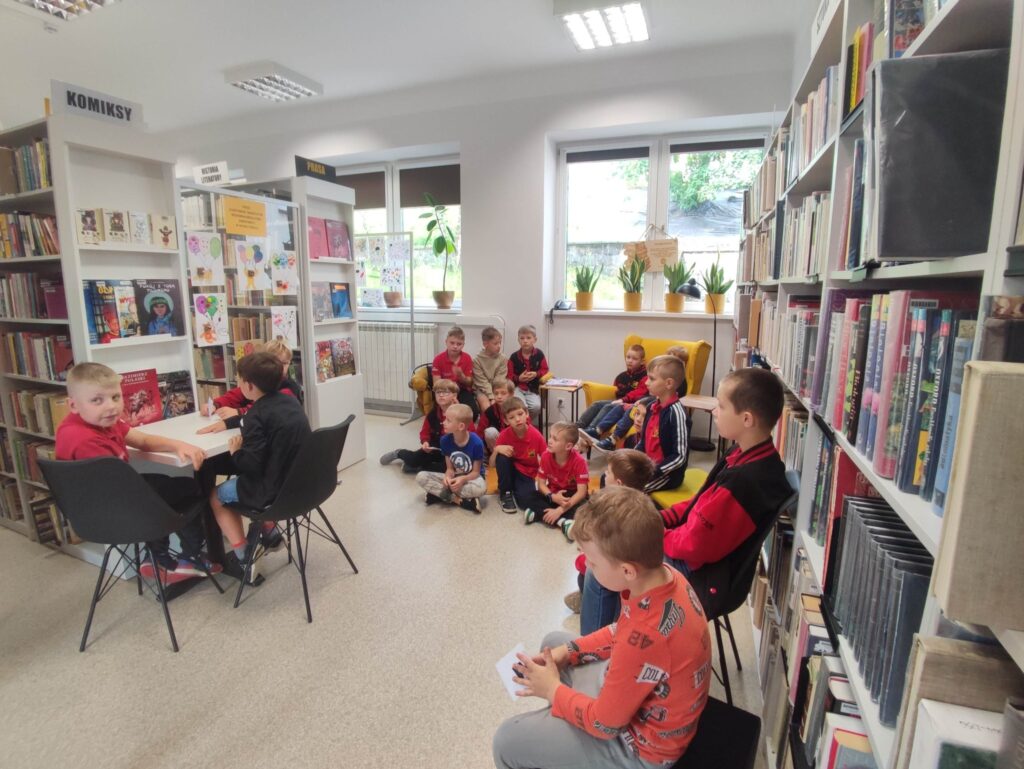 Dziś w bibliotece wyjątkowo sportowo i… bardzo wesoło!