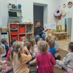 JESIENNE OPOWIEŚCI W PRZEDSZKOLU MONTESSORII PROJEKT PIĄTKA