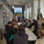 "W drodze do dorosłości – dzięki książce widzę i rozumiem więcej"