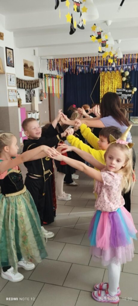 Magiczny bal andrzejkowy w Tyliczu!