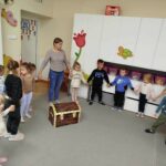 Skyrzynia pełna niespodzianek