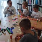 Warsztaty tradycyjnych ozdób choinkowych w Bibliotece w Tyliczu!