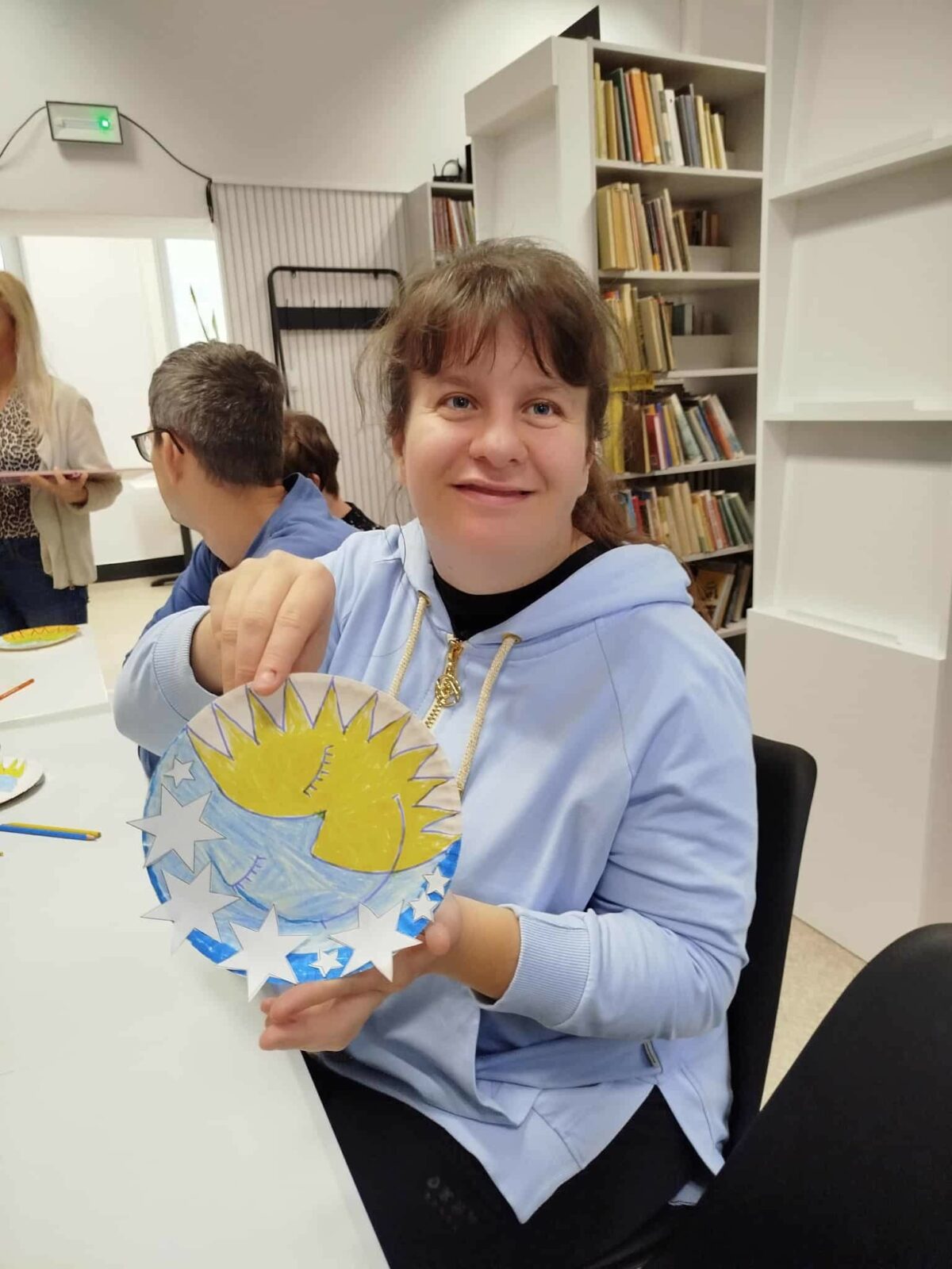 Spotkanie podopiecznych ŚDS w bibliotece