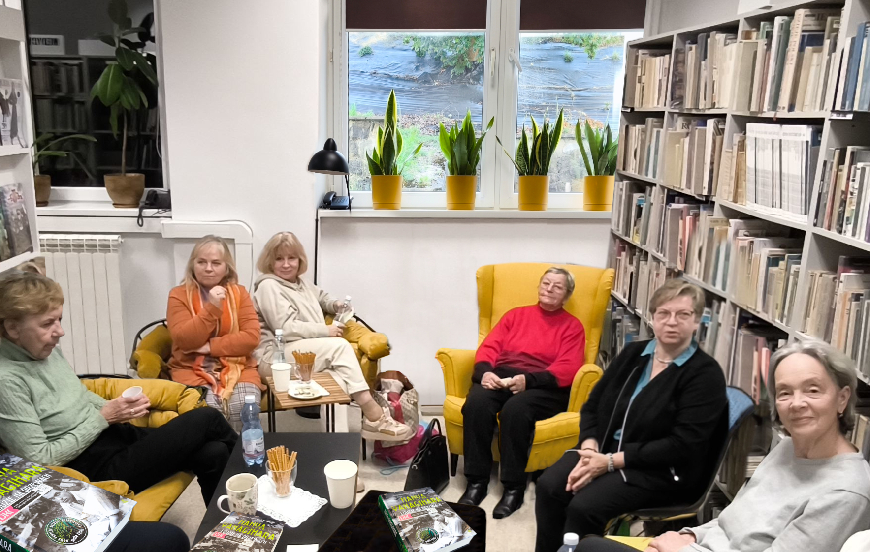 DKK 2025-08-26 ludzie na drzewach