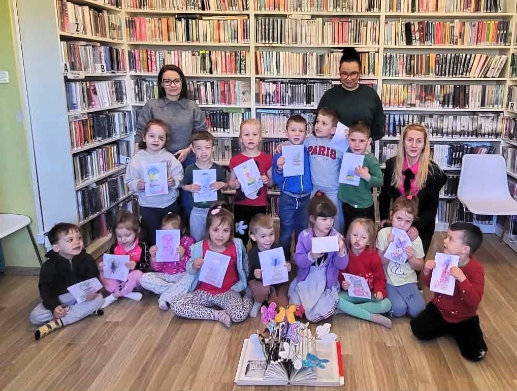 Książkowe czaru – zajęcia czytelnicze w Filii na Czarnym Potoku