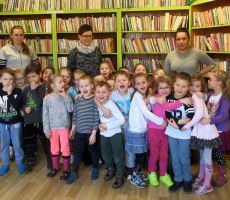 Przedpołudnie z książką w filii na Czarnym Potoku